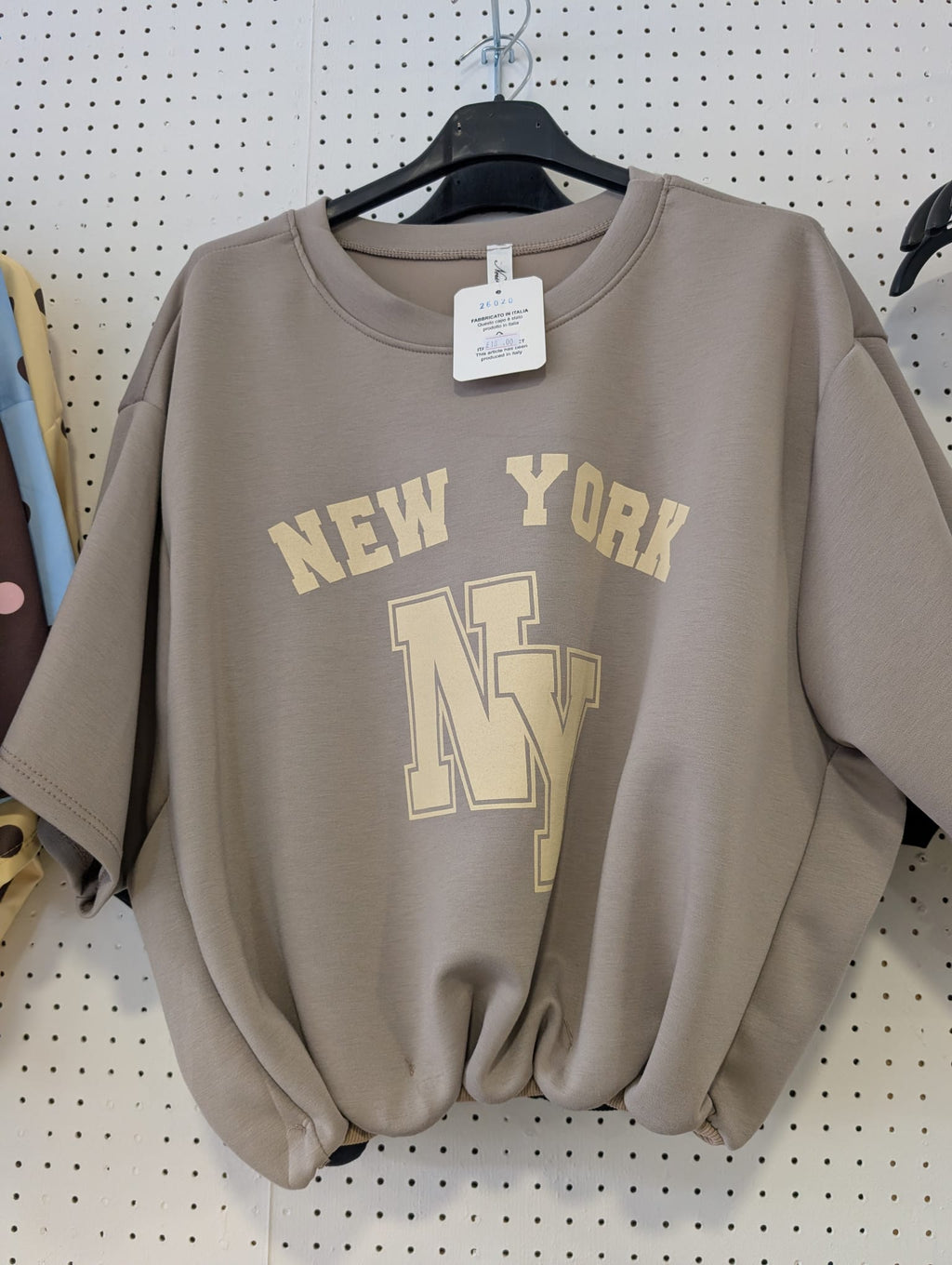 New York Bubble Hem Cropped Scuba Top