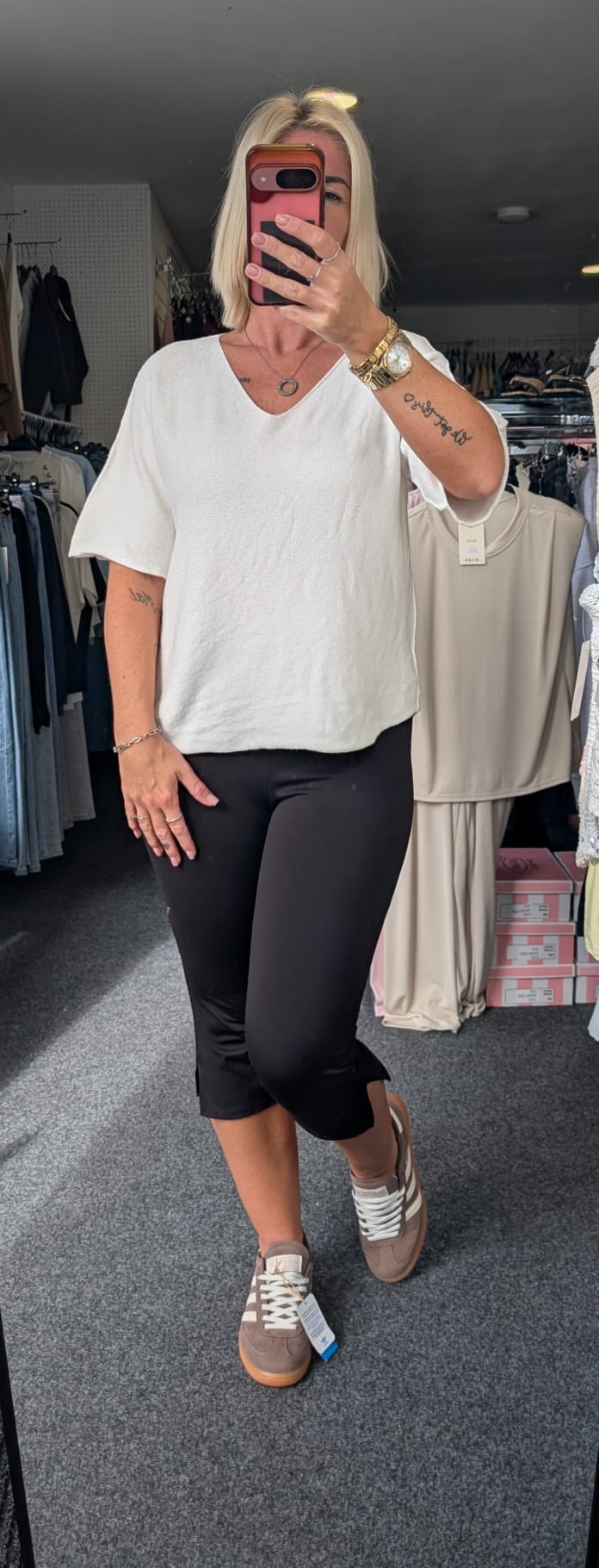 Soft Knit V-Neck Cropped Sleeved Jumper
