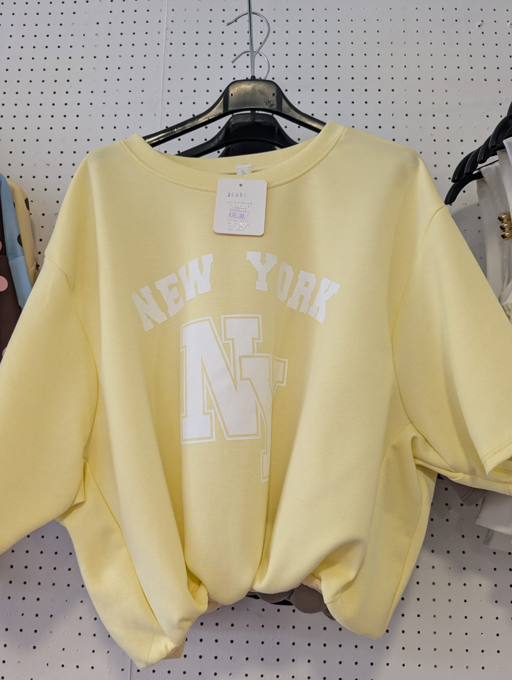 New York Bubble Hem Cropped Scuba Top