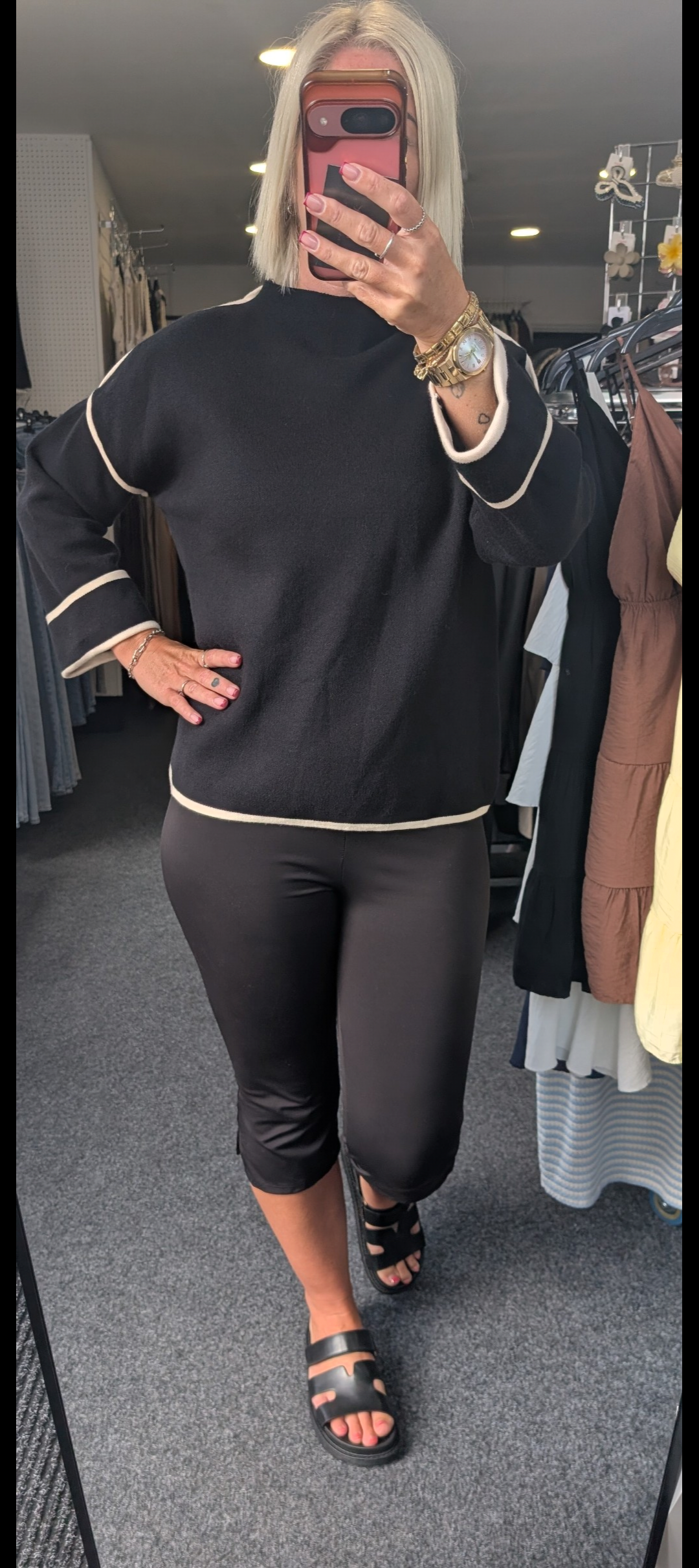 Turtle Neck Contrast Piping Jumper