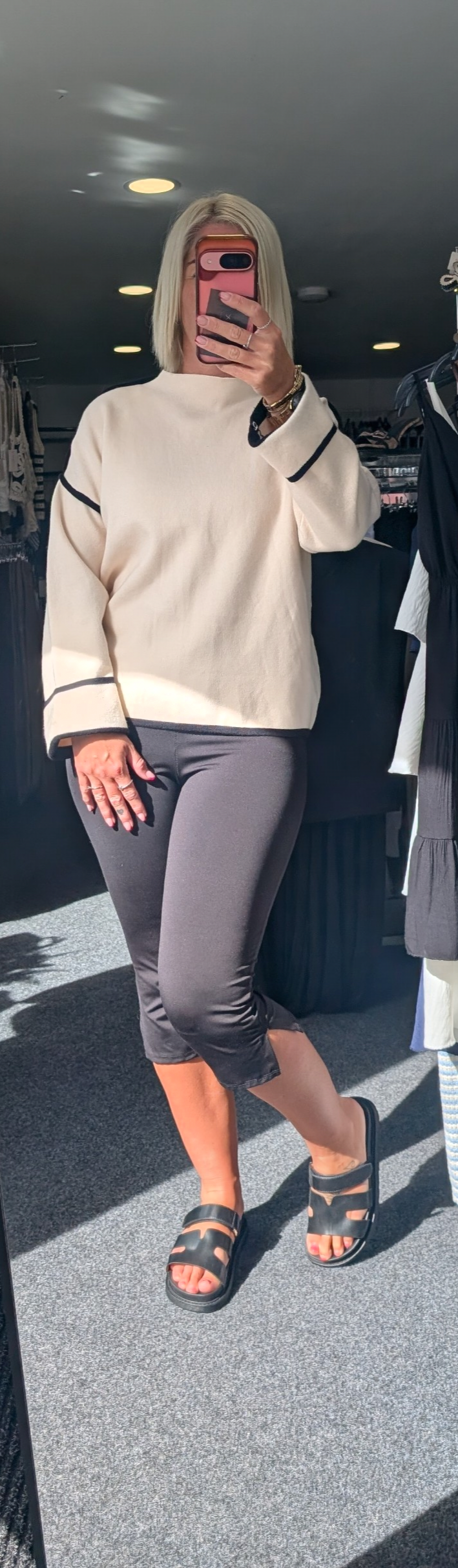 Turtle Neck Contrast Piping Jumper