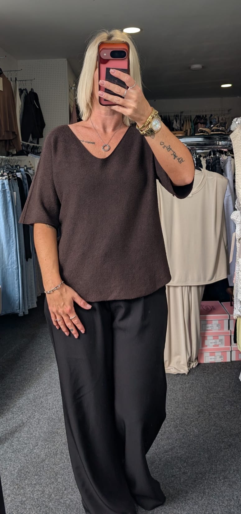 Soft Knit V-Neck Cropped Sleeved Jumper